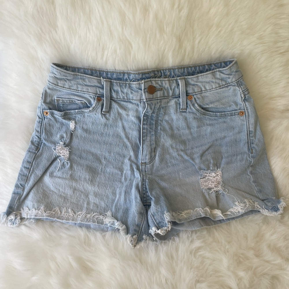 Universal Thread Light Wash Jean Shorts